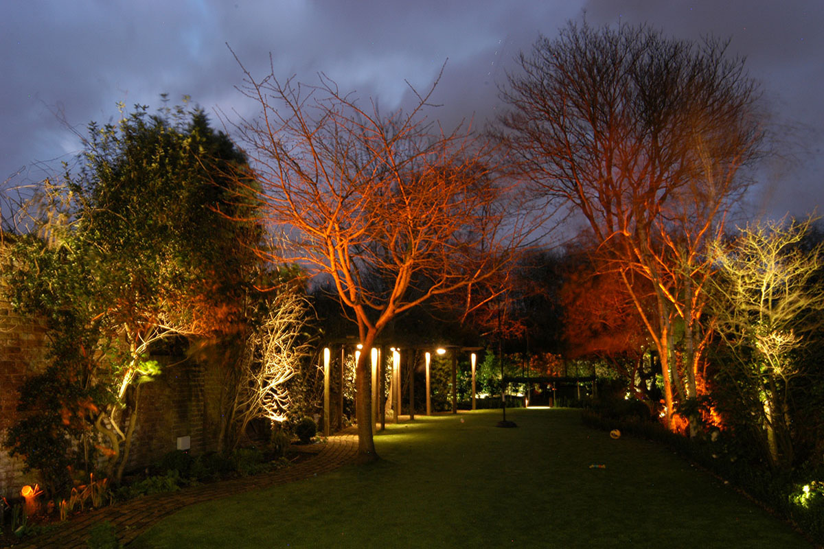 Garden Lighting, Barnes